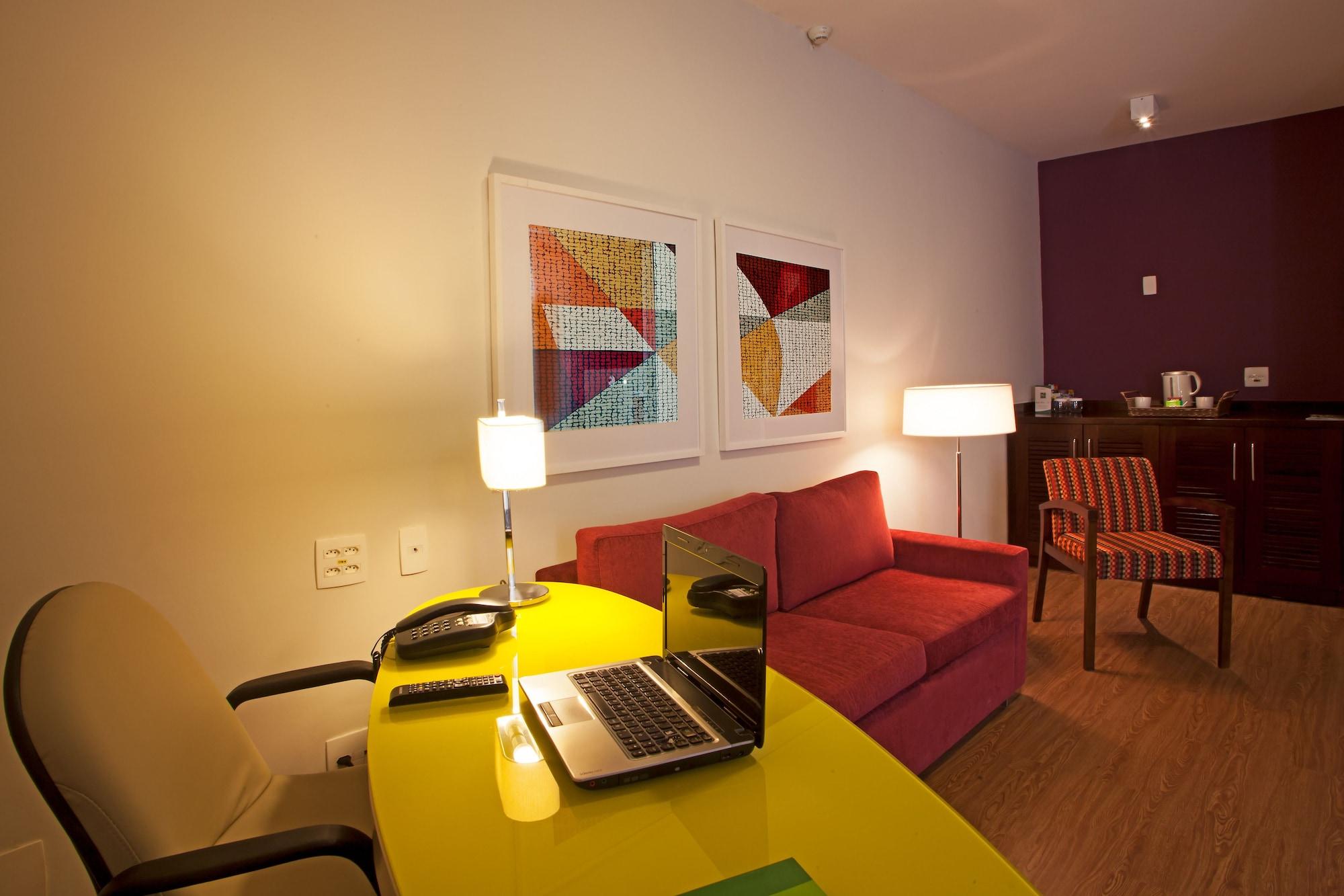 Quality Suites Alphaville Barueri Luaran gambar