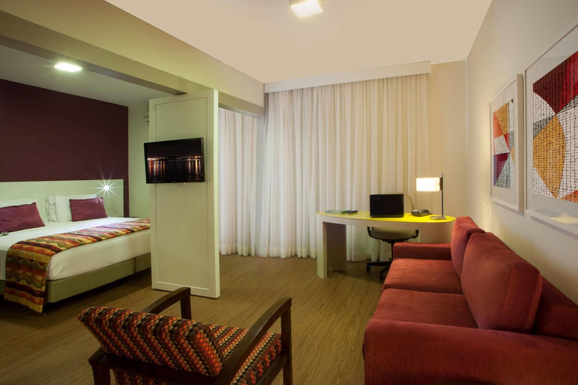 Quality Suites Alphaville Barueri Bilik gambar
